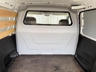 Peugeot Partner 1.5 BlueHDI Premium L1H1 AHK Tempo. 73KW picture 12