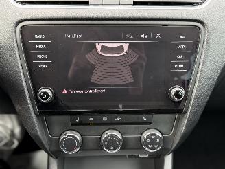 Skoda Octavia Combi 1.6 TDI Ambition Navi CarPlay Sitzheizung picture 22