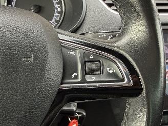 Skoda Octavia Combi 1.6 TDI Ambition Navi CarPlay Sitzheizung picture 26