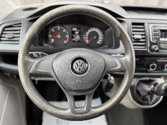 Volkswagen Transporter T5 2.0 TDI L2H1 Trendline Klima AHK Dachträger picture 16