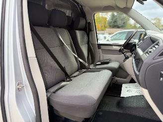 Volkswagen Transporter T5 2.0 TDI L2H1 Trendline Klima AHK Dachträger picture 15