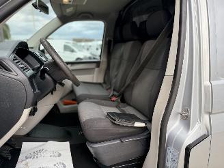 Volkswagen Transporter T5 2.0 TDI L2H1 Trendline Klima AHK Dachträger picture 14