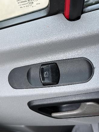Volkswagen Crafter 2.5 TDi L2H1 9-Persoons Airco Standkachel 80KW Euro 4 picture 25