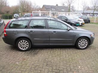 Volvo V-50 2.4 Exclusive automaat picture 8
