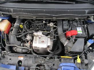 Ford B-Max 1.0 EcoBoost Titanium picture 20