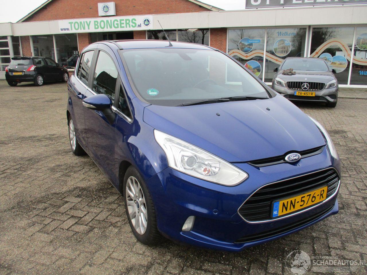 Ford B-Max 1.0 EcoBoost Titanium