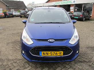 Ford B-Max 1.0 EcoBoost Titanium picture 3