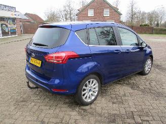 Ford B-Max 1.0 EcoBoost Titanium picture 8