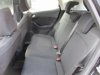 Ford Fiesta 1.0 EcobB Hy Tit NAP REST BPM 2000 euro !!!! picture 26