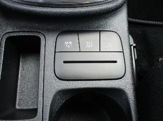 Ford Fiesta 1.0 EcobB Hy Tit NAP REST BPM 2000 euro !!!! picture 21