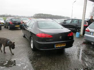 Peugeot 607 2.2-16V picture 5