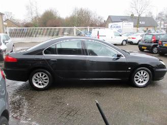 Peugeot 607 2.2-16V picture 8