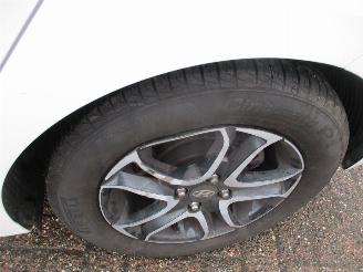 Hyundai I-20 1.0 T-GDI Comfort Aut NAP REST BPM 1200 EURO !!!!! picture 16