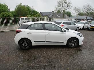 Hyundai I-20 1.0 T-GDI Comfort Aut NAP REST BPM 1200 EURO !!!!! picture 8