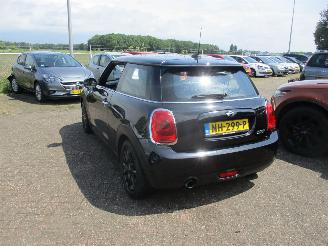 Mini Cooper 1.5 Cooper Business  NAP picture 5