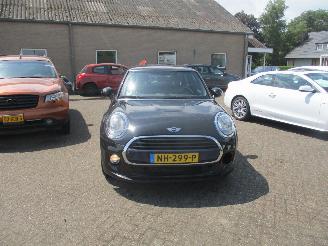 Mini Cooper 1.5 Cooper Business  NAP picture 2