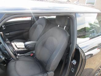 Mini Cooper 1.5 Cooper Business  NAP picture 15