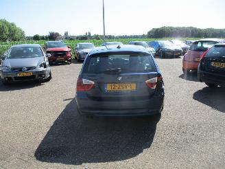BMW 3-serie Touring 325i Aut Executive picture 6