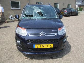 Citroën C3 picasso 1.4 VTi Tendance NAP picture 2