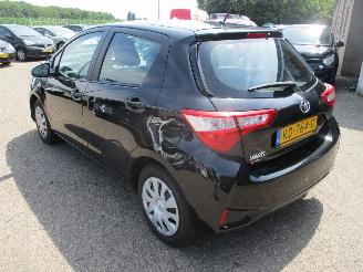 Toyota Yaris 1.5 VVT-i Aspiration Airco NAP picture 5