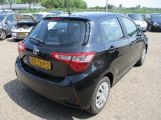 Toyota Yaris 1.5 VVT-i Aspiration Airco NAP picture 7