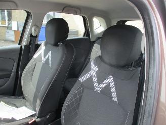Renault Captur 1.2 Tce Dynamique Aut picture 15