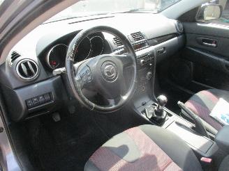 Mazda 3 2.0 Executive picture 15