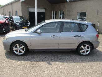 Mazda 3 2.0 Executive picture 4