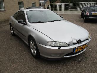Vaurioauto  passenger cars Peugeot 406 Coupe 3.0-24V V6 Pack Aut 1998/4