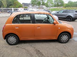 Daihatsu Trevis 1.0 Airco picture 8