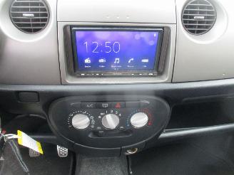 Daihatsu Trevis 1.0 Airco picture 13