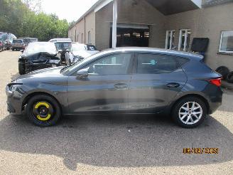 Seat Leon 2.0 TDI Style BnsL REST BPM 1300 EURO !!!!! picture 4