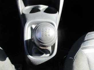 Peugeot 108 1.0 E-VTI Active Airco NAP picture 19