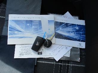 Peugeot 108 1.0 E-VTI Active Airco NAP picture 24