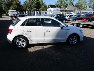 Audi A1 SPORTBACK 1.0 TFSI ProLine picture 8