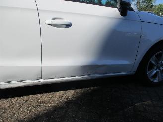 Audi A1 SPORTBACK 1.0 TFSI ProLine picture 12