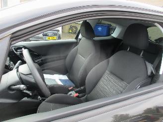 Peugeot 208 1.0 VTi Acces NAP picture 16