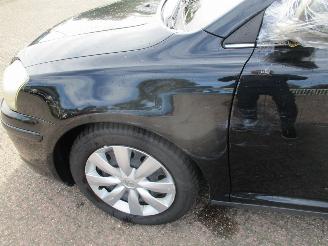 Toyota Avensis 1.6 VVTi Terra Wagon picture 12