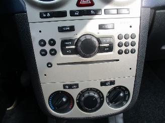 Opel Corsa 1.4-16v Enjoy NAP Airco picture 17