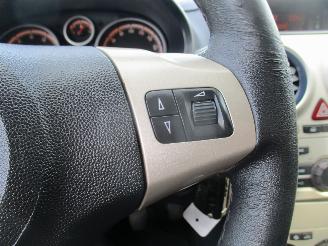 Opel Corsa 1.4-16v Enjoy NAP Airco picture 20