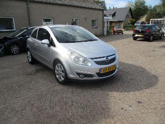 Auto incidentate Opel Corsa 1.4-16v Enjoy NAP Airco 2007/9