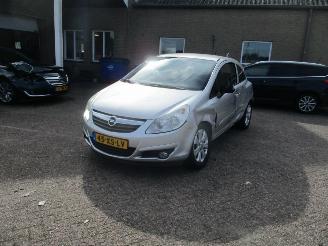 Opel Corsa 1.4-16v Enjoy NAP Airco picture 3