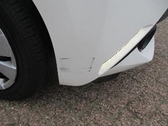 Toyota Aygo 1.0 VVT-i x-NOW Airco NAP picture 11