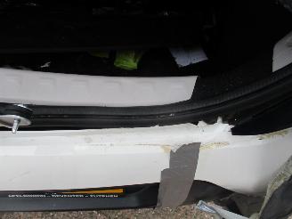 Toyota Aygo 1.0 VVT-i x-NOW Airco NAP picture 13