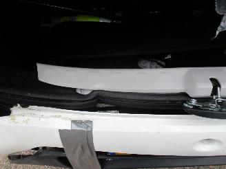 Toyota Aygo 1.0 VVT-i x-NOW Airco NAP picture 12