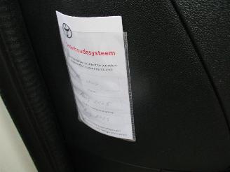 Toyota Aygo 1.0 VVT-i x-NOW Airco NAP picture 19