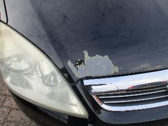 Opel Zafira 1.8 Essentis 6P PANO picture 11