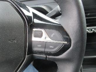 Peugeot 208 1.2 PureTech Active NAP picture 19