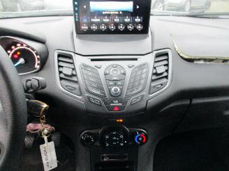 Ford Fiesta 1.0 Style 5drs picture 23