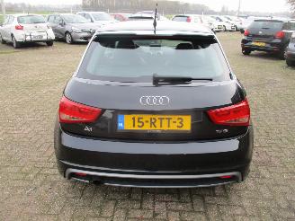 Audi A1 1.2 TFSI S -Edition picture 6